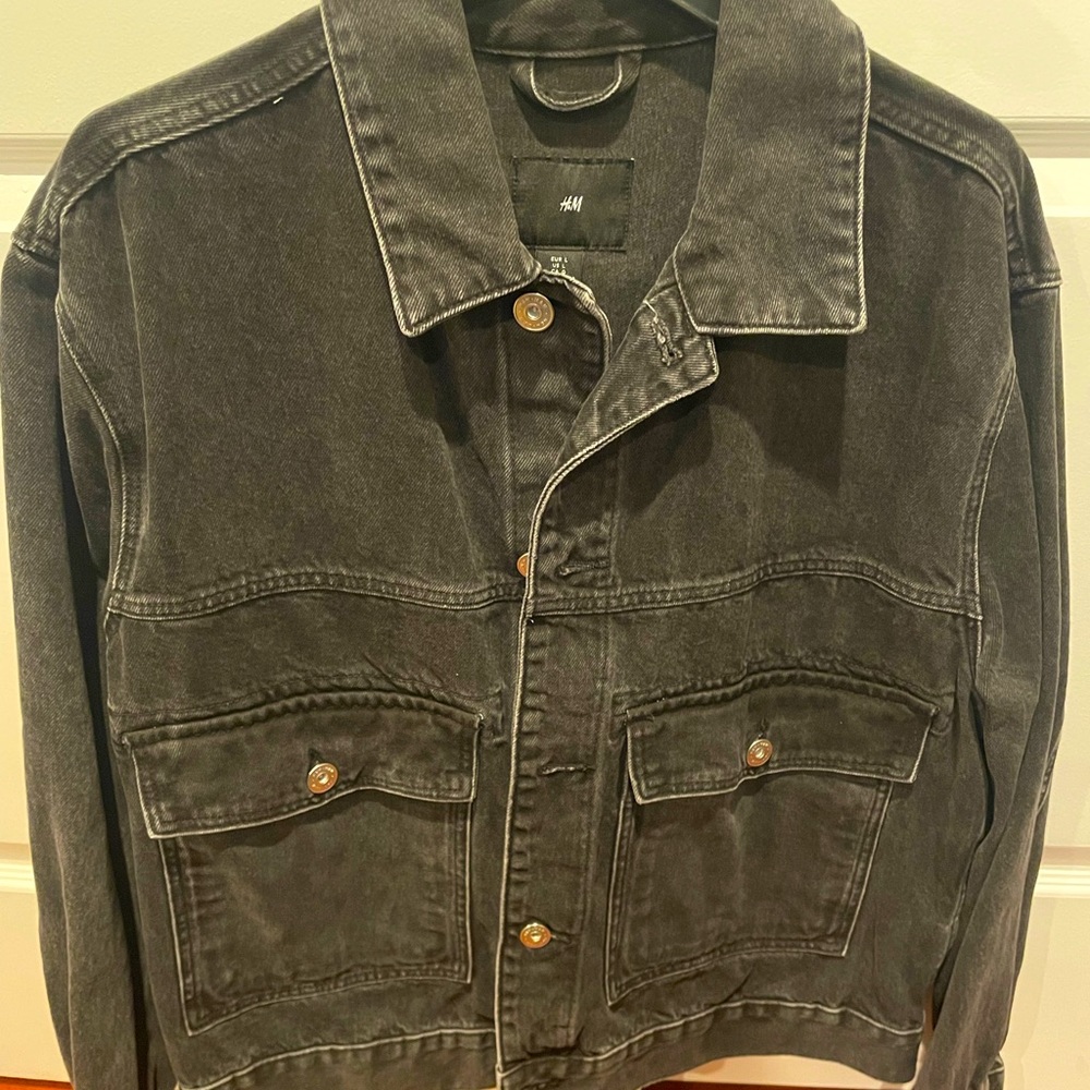 H&M men’s black denim jacket size L